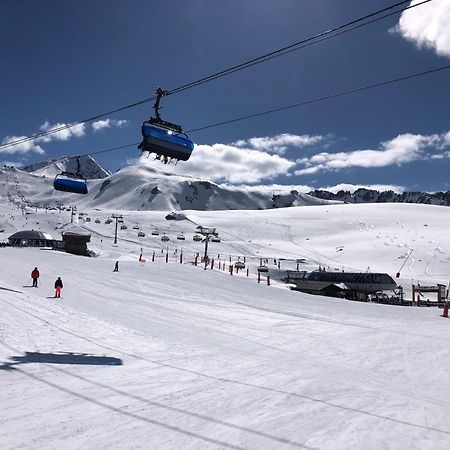 Grande Marmotte, Ski Aux Pieds, Le Refuge Du Montagnard, Arc 1950 부르생모리스 외부 사진